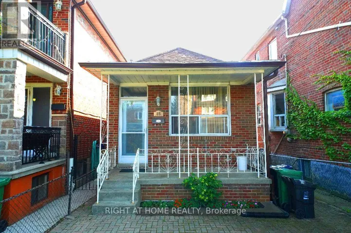 65 SALEM AVENUE, Toronto (Dovercourt-Wallace Emerson-Junction), Ontario M6H3C2