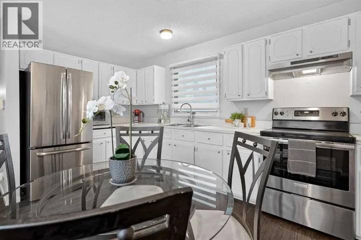 3881 Fonda Way SE, Calgary, Alberta T2A5R4