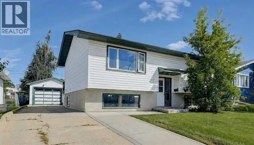 9724 119 Avenue, Grande Prairie, Alberta T8V5H7