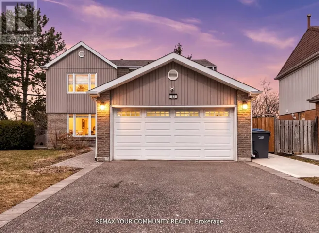 22 MADELAINE CRESCENT, Brampton (Central Park), Ontario L6S2Y9