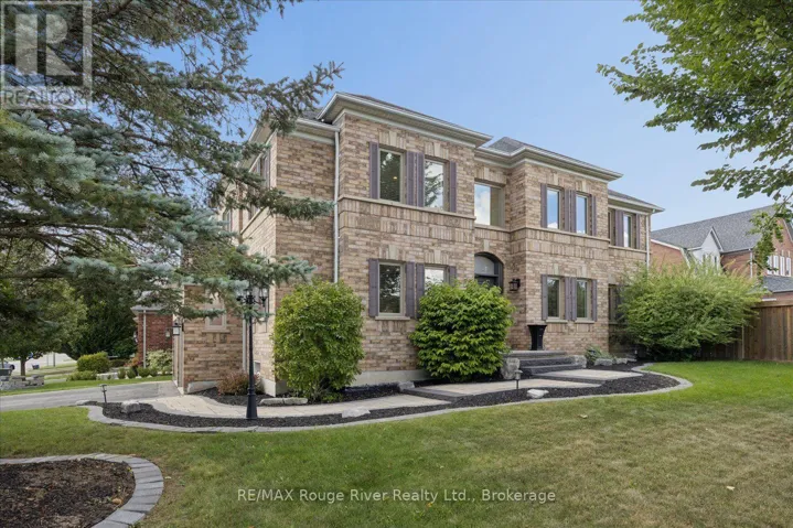 10 WINDBREAK CRESCENT, Whitby (Williamsburg), Ontario L1P1P8