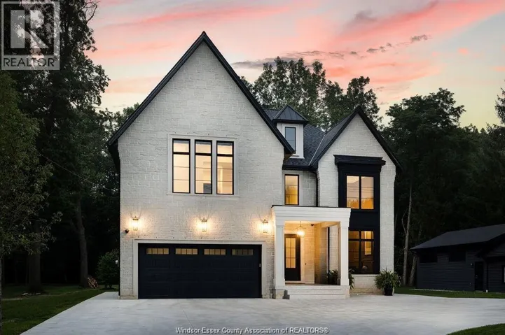 2490 TODD LANE, LaSalle, Ontario N9H1K5