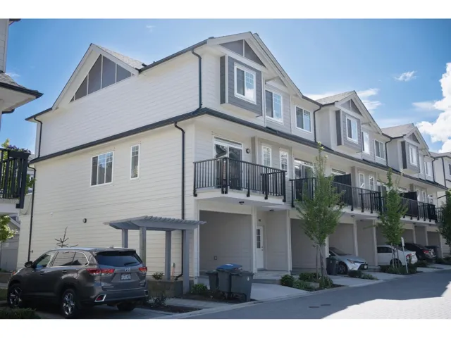 176 13898 64 AVENUE, Surrey, British Columbia V3W1L6