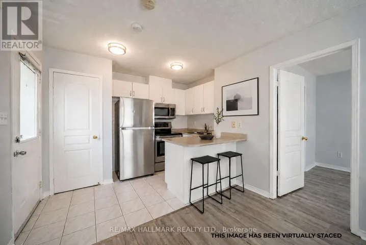 COACH HOUSE - 29 HOSTA AVENUE, Markham (Cornell), Ontario L6B0J9