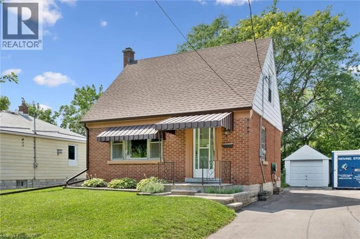 114 LORNE Crescent, Kitchener, Ontario N2M3Y5