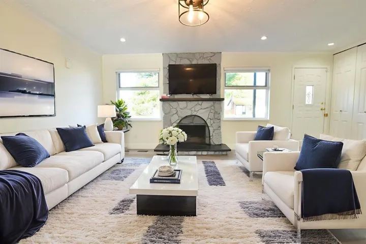 20572 43 AVENUE, Langley, British Columbia V4A3C2