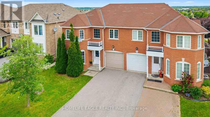 135 WAINSCOT AVENUE, Newmarket (Woodland Hill), Ontario L3X2X6