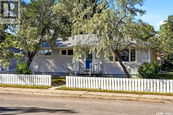 1410 4th AVENUE N, Regina, Saskatchewan S4R0T1