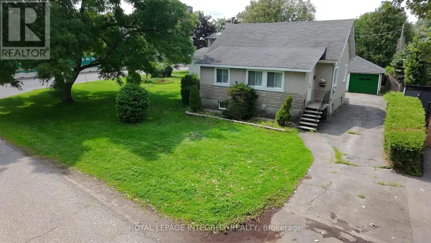 322 KIRCHOFFER AVENUE, Ottawa, Ontario K2A1Y3