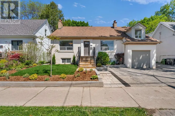106 FLORENCE AVENUE, Toronto (Lansing-Westgate), Ontario M2N1G3
