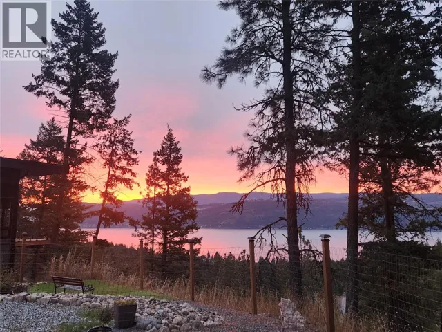 10795 Westshore Road, Vernon, British Columbia V1H2C3