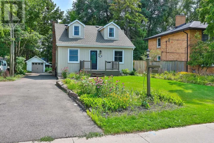 257 OTTAWA STREET N, Kitchener, Ontario N2H3K9