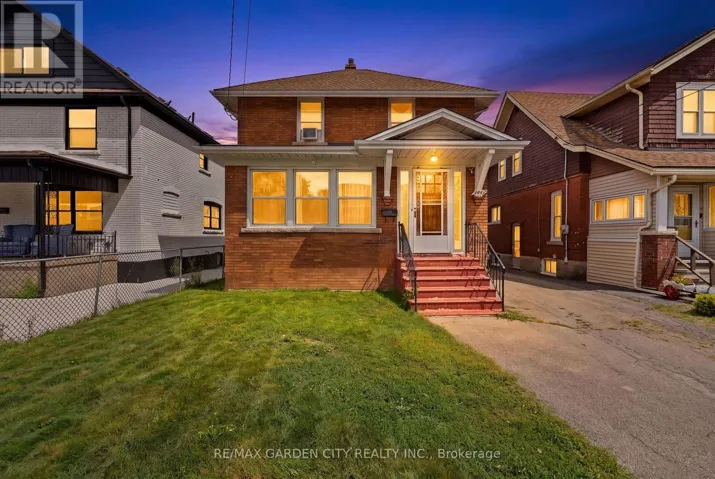 4842 FOURTH AVENUE, Niagara Falls (Cherrywood), Ontario L2E4P1