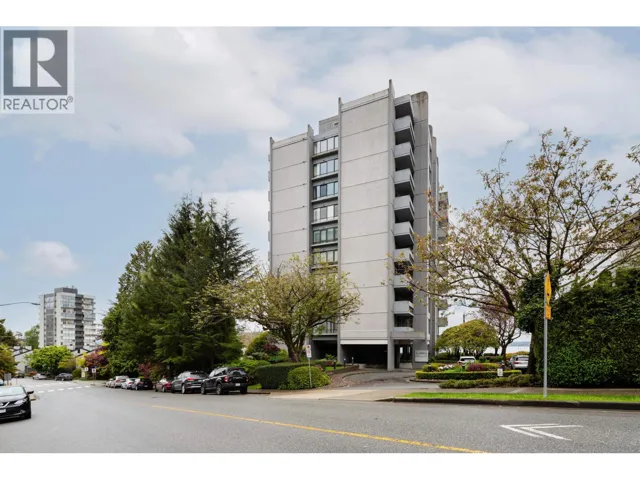 301 1930 BELLEVUE AVENUE, West Vancouver, British Columbia V7V1B5