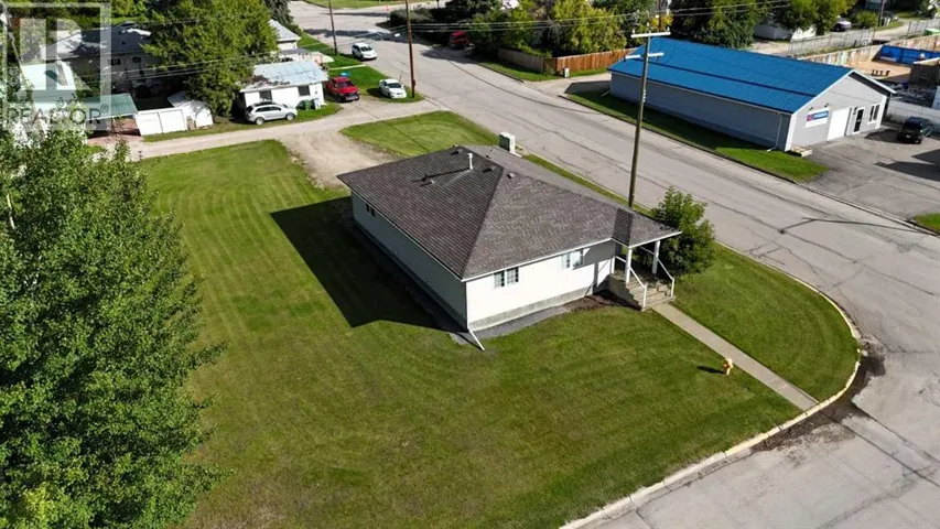 4702 3 Avenue, Edson, Alberta T7E1C2