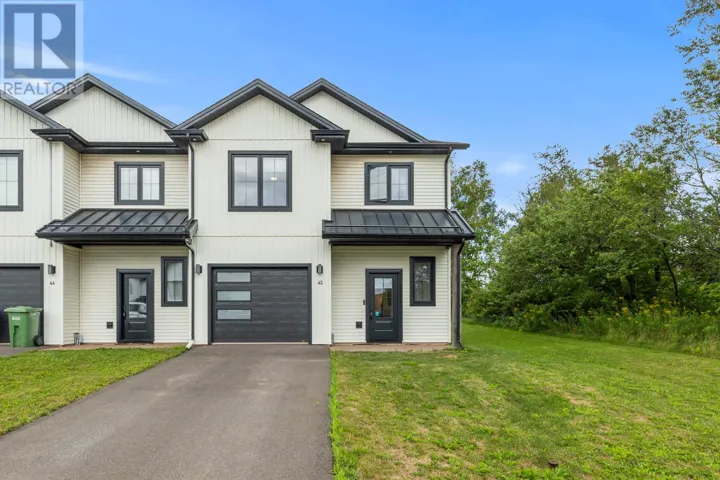 42 KELLY Heights, Stratford, Prince Edward Island C1B4M2