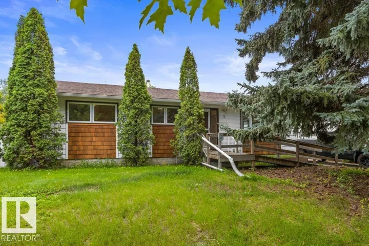 5 GILLIAN CR, St. Albert, Alberta T8N0V9