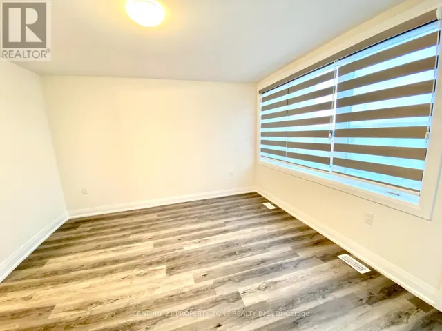 183 VICTORIA STREET, Kitchener, Ontario N2H5C5
