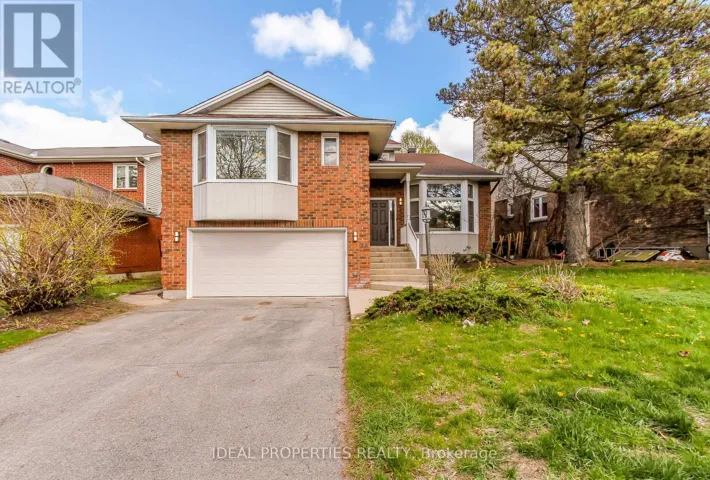 39 HUNTINGS END AVENUE, Ottawa, Ontario K2M1R2