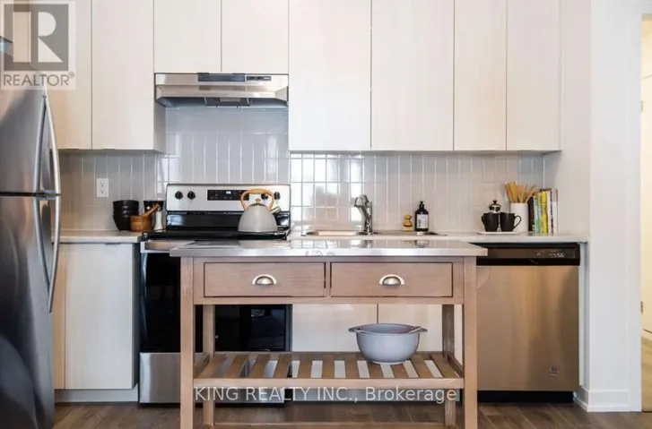 411 - 1525 KINGSTON ROAD W, Pickering (Town Centre), Ontario L1V0E9