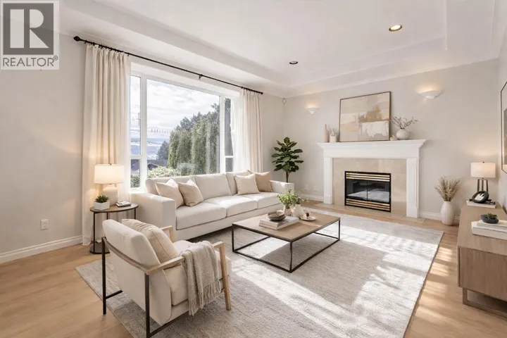 5177 CARSON STREET, Burnaby, British Columbia V5J2Z1