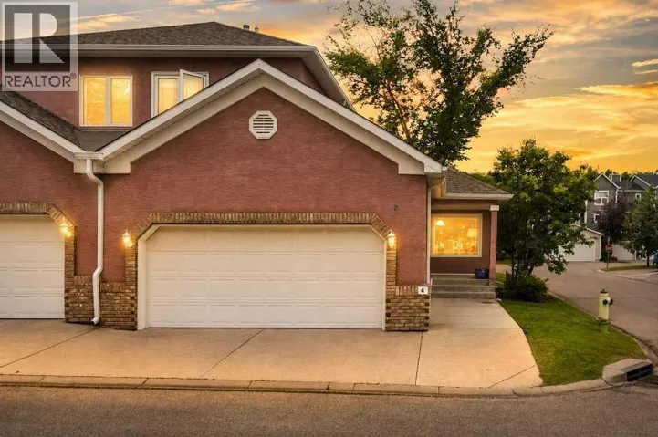 4 Inglewood Landing SE, Calgary, Alberta T2G5K5