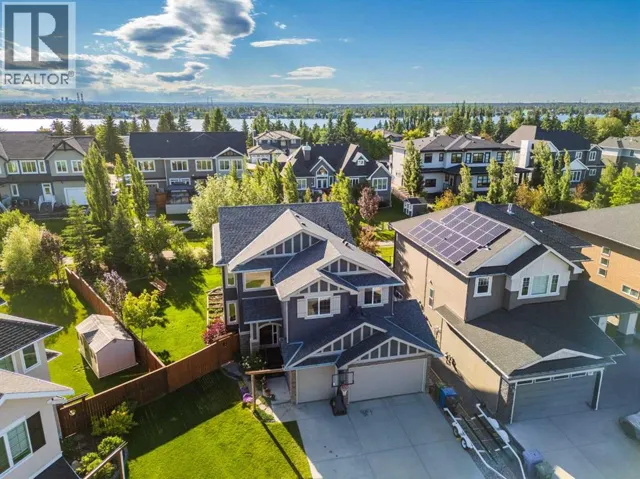 193 Kinniburgh Way, Chestermere, Alberta T1X0R8