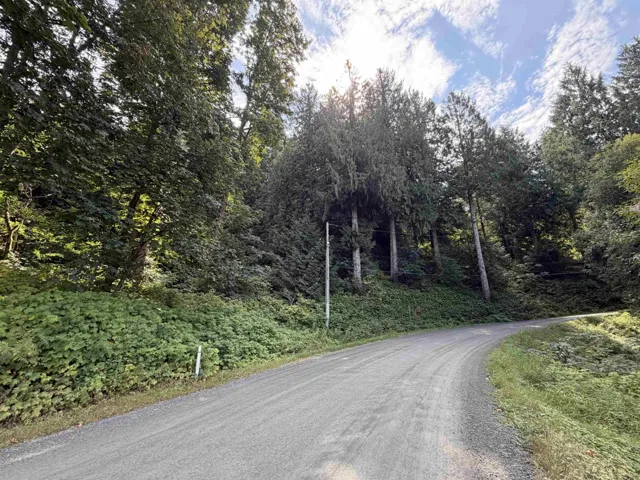 8000 NIXON ROAD, Eastern Hillsides, Chilliwack, British Columbia V4Z1L3