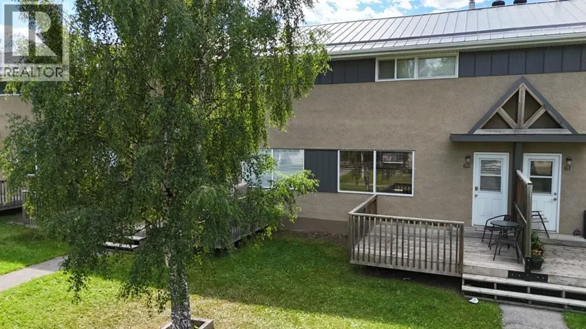 62, 114 HARDISTY Avenue, Hinton, Alberta T7V1B5