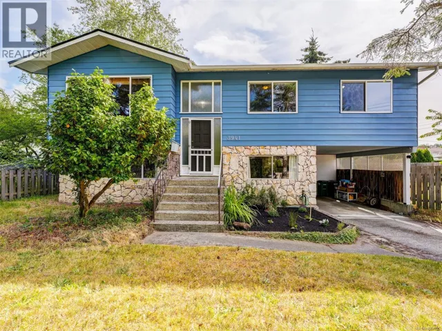 3941 Larchwood Dr, Saanich, British Columbia V8N5L5