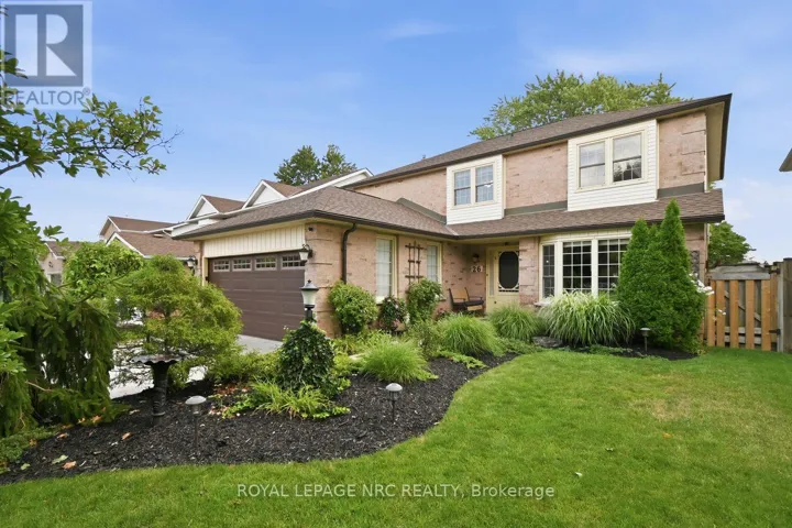 26 STRADA BOULEVARD, St. Catharines (Rykert/Vansickle), Ontario L2S3L8
