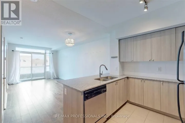 313 - 1235 BAYLY STREET, Pickering (Bay Ridges), Ontario L1W1L7