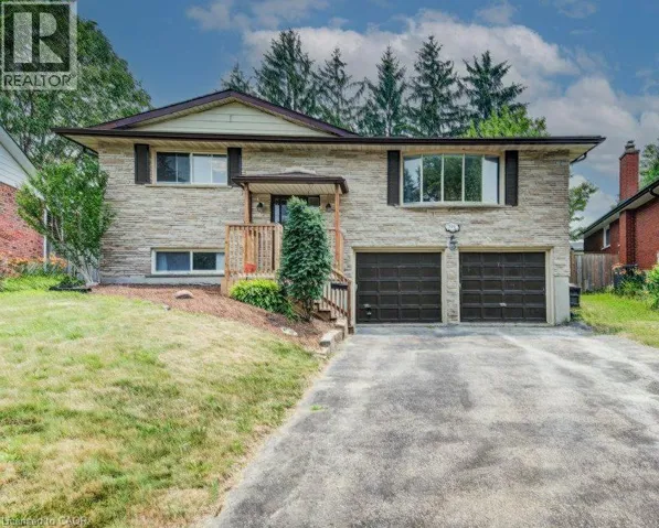 109 WHITE OAK Place, Waterloo, Ontario N2V1B2