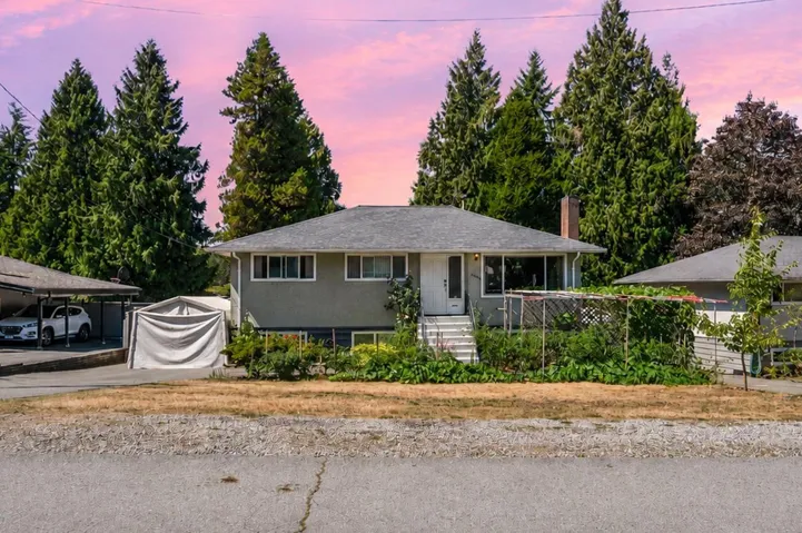 14940 KEW DRIVE, Surrey, British Columbia V3R4Y2