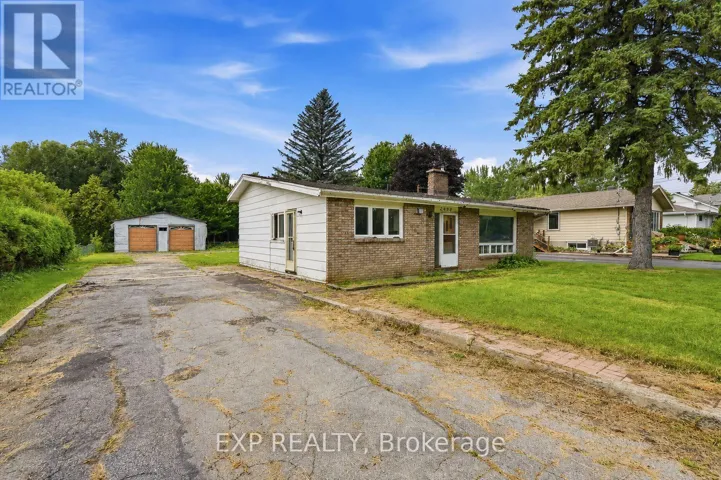 2498 MER BLEUE ROAD, Ottawa, Ontario K4B1H9