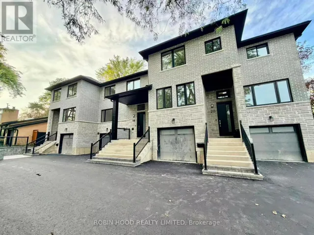 B - 12 SOUTHWELL DRIVE, Toronto (Banbury-Don Mills), Ontario M3B2N7