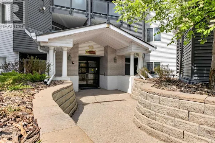 418, 10 Sierra Morena Mews SW, Calgary, Alberta T3H3K5