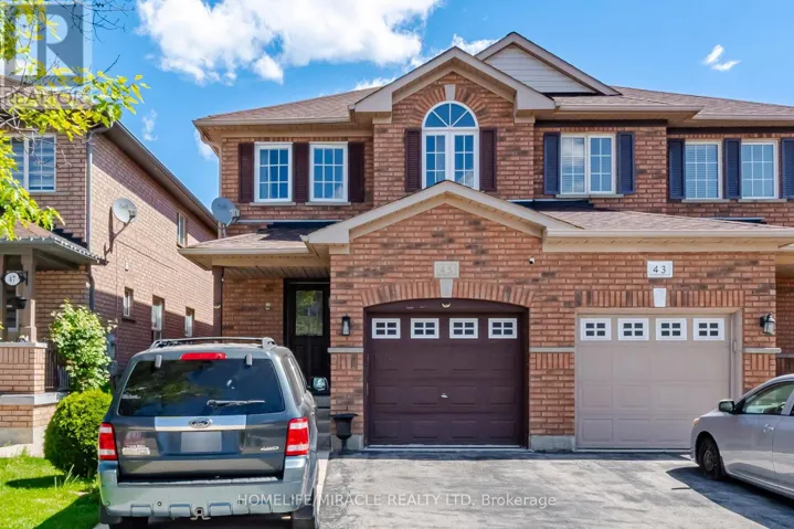 45 RIDGEFIELD COURT, Brampton (Vales of Castlemore), Ontario L6P1B4