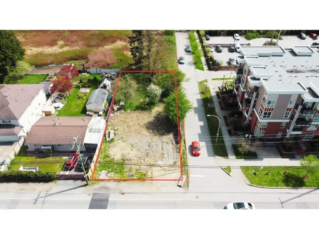 10712 140 STREET, Surrey, British Columbia V3T4N8