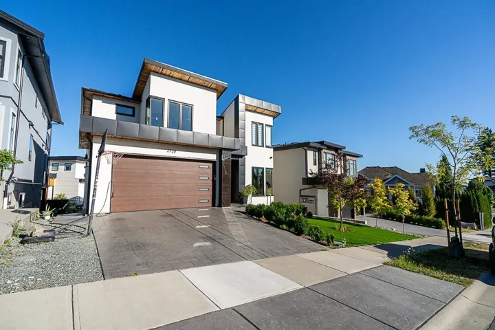 2720 MONTANA PLACE, Abbotsford, British Columbia V3G0G8