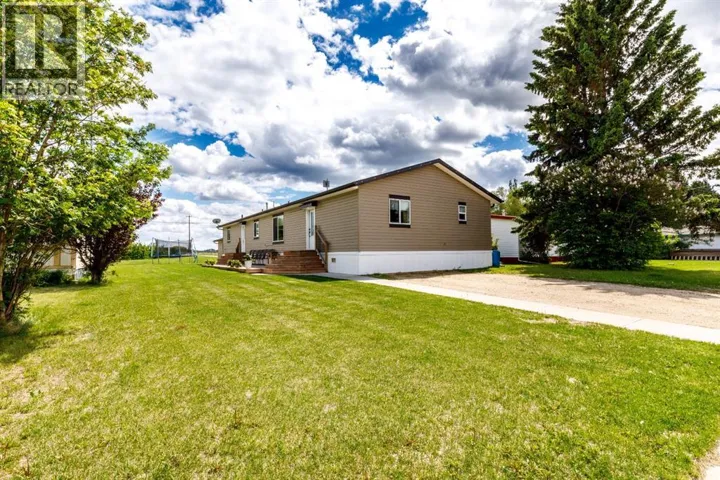 4705 45 Avenue, Alix, Alberta T0C0B0