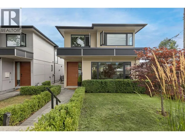 351 W 21ST STREET, North Vancouver, British Columbia V7M1Z6