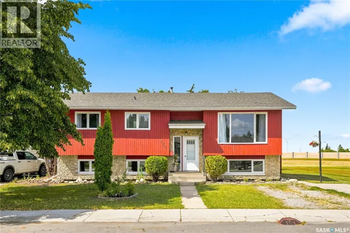 154 Delayen CRESCENT, Saskatoon, Saskatchewan S7N2V6