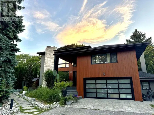 2 PRINCESS ANNE CRESCENT, Toronto (Princess-Rosethorn), Ontario M9A2N8