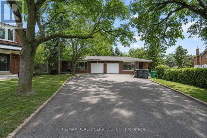 70 MONTJOY CRESCENT, Brampton (Central Park), Ontario L6S3E7