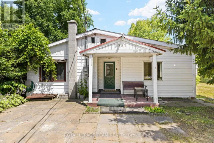 967 WEST STREET W, Ottawa, Ontario K4C1C6