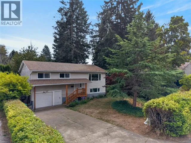 568 Salish St, Comox, British Columbia V9M3L3