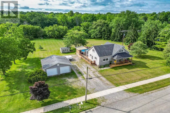 843 LYONS CREEK ROAD, Welland (Cooks Mills), Ontario L3B5N4