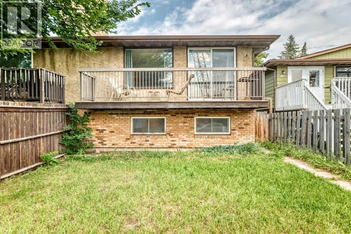 5126 Bowness Road NW, Calgary, Alberta T3B0C2