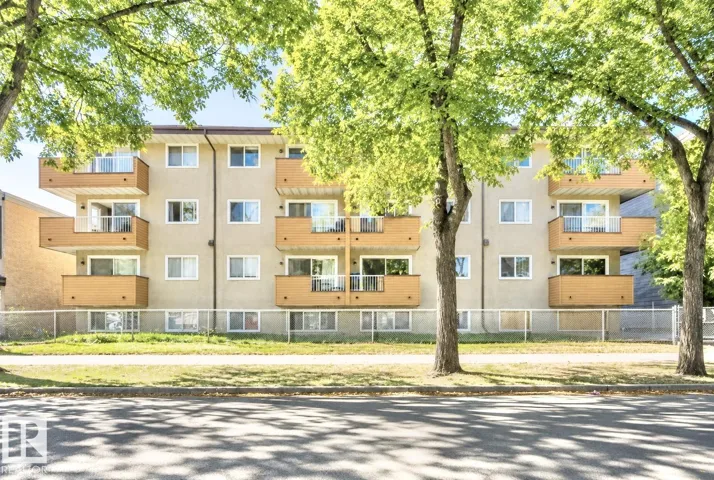 #106 10620 104 ST NW, Edmonton, Alberta T5H2W2